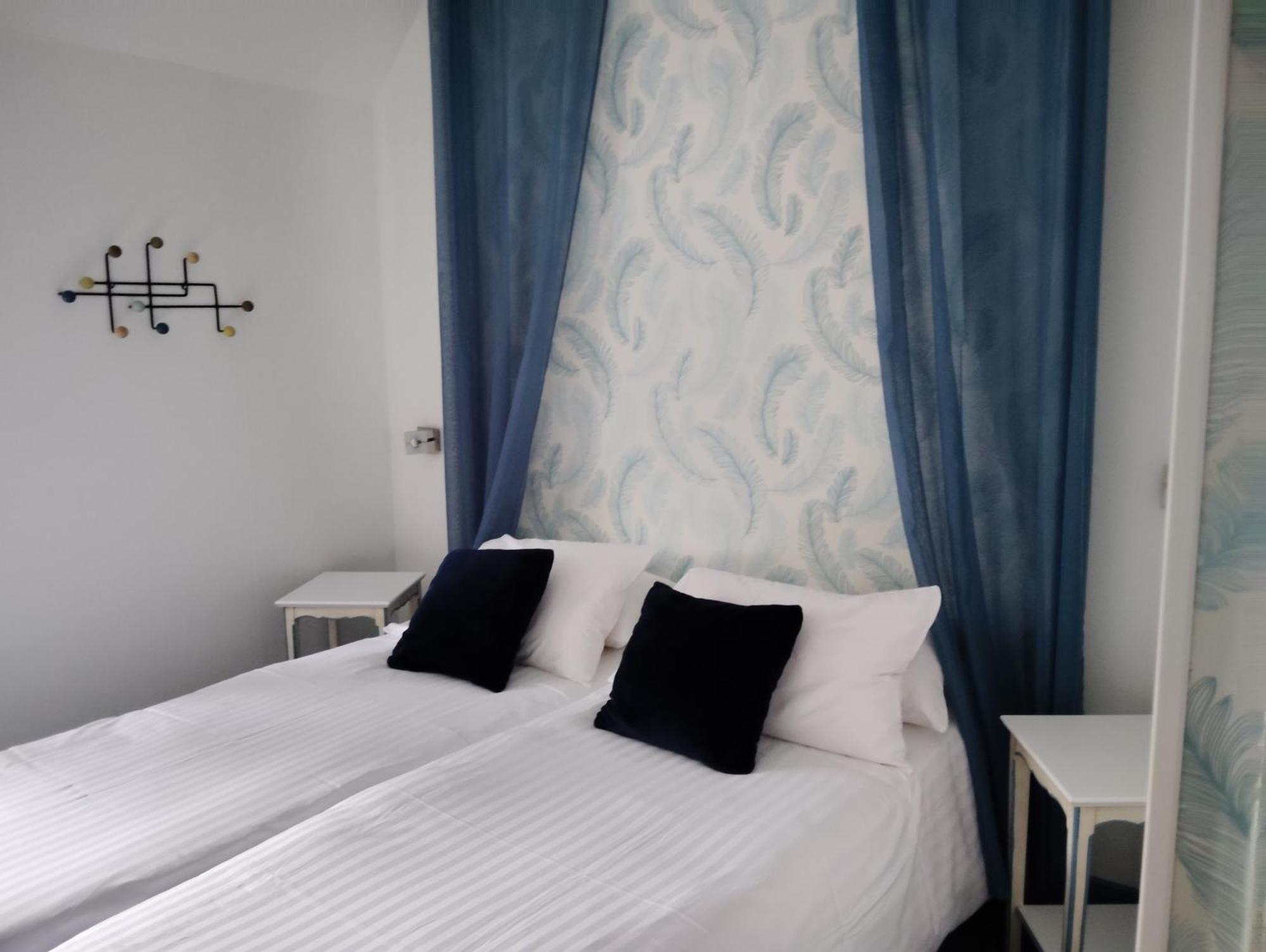 Hotel Picardia Saint-Valery-sur-Somme Exterior photo